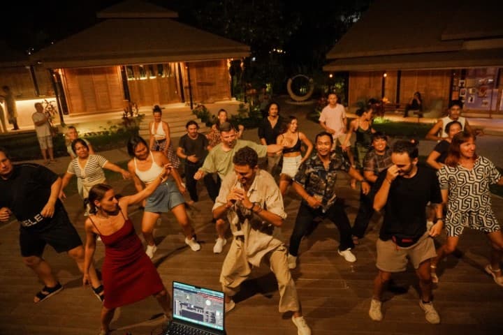 SOL Dance Connect